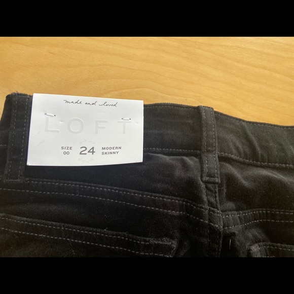 Ann Taylor Loft velvet pant - Picture 2 of 4